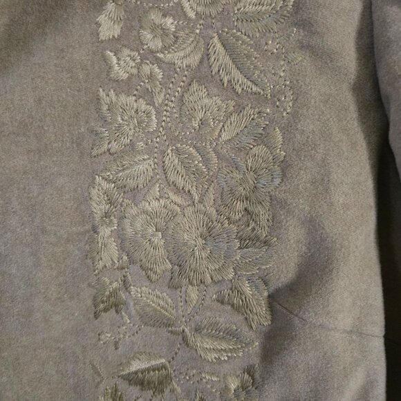 Company Ellen Tracy NWT Faux Suede Embroidered Olive Full Zip Jacket Size 8 - Picture 4 of 8